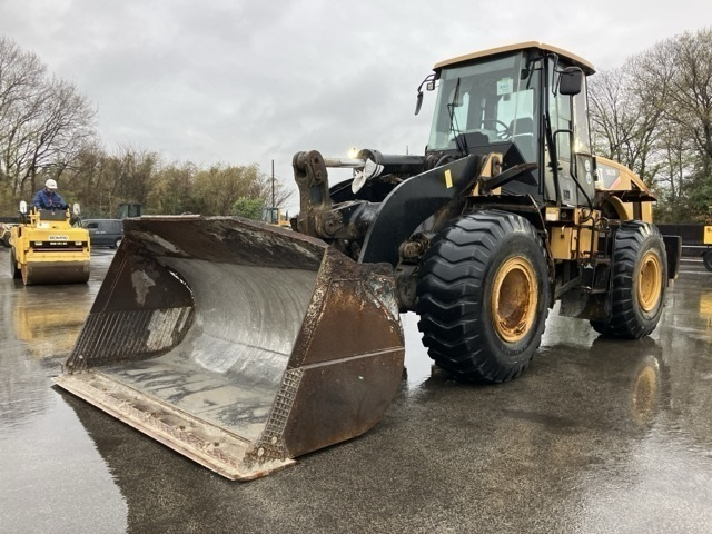 WHEEL LOADER
