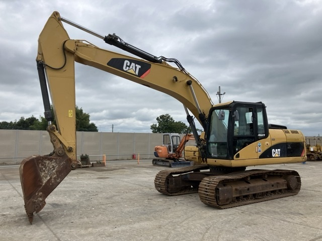 EXCAVATOR