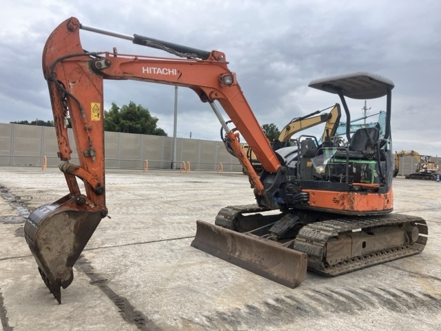 MINI EXCAVATOR
