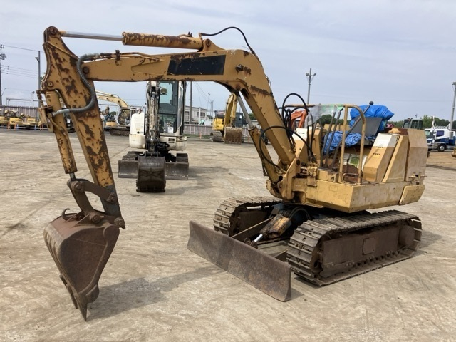 MINI EXCAVATOR