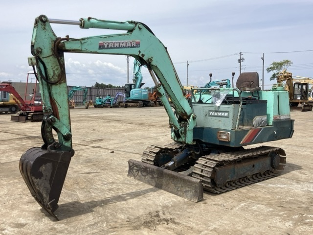 MINI EXCAVATOR