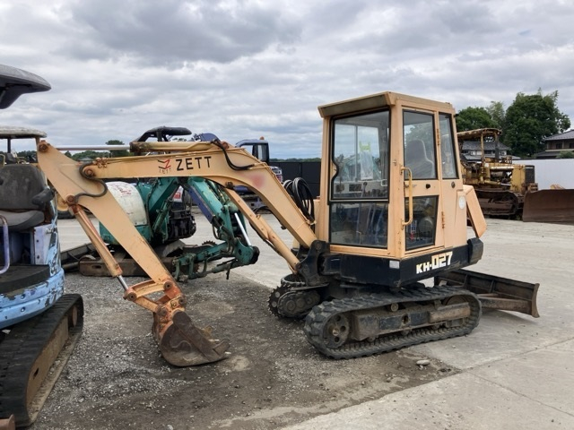 MINI EXCAVATOR