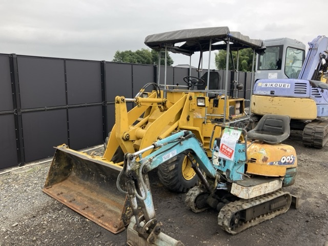 MINI WHEEL LOADER