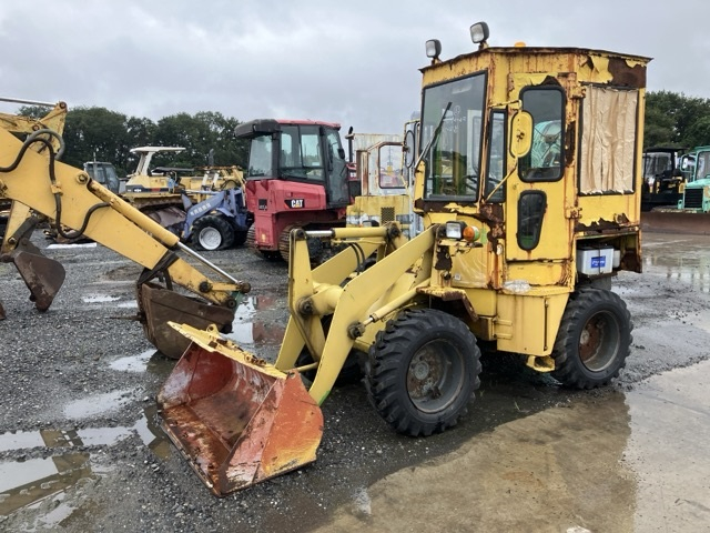 MINI WHEEL LOADER