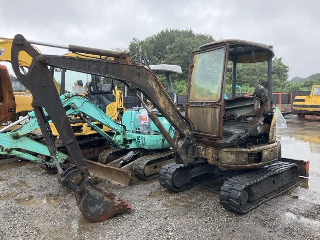 MINI EXCAVATOR