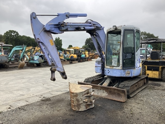 MINI EXCAVATOR