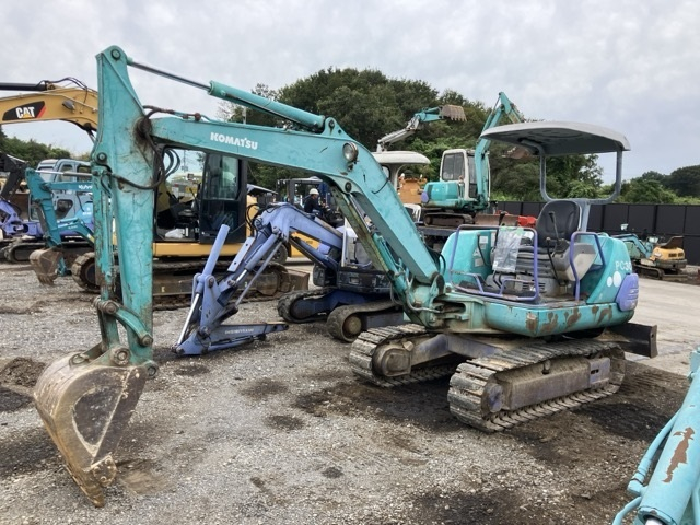 MINI EXCAVATOR