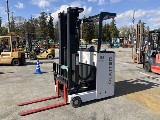Reach Forklift