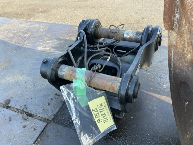 QUICK COUPLER
