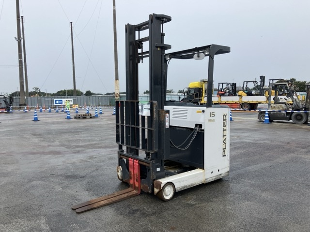 Reach Forklift