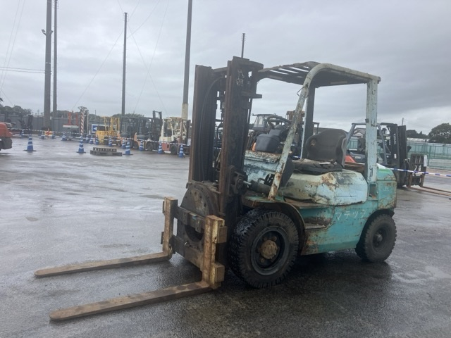 Forklift