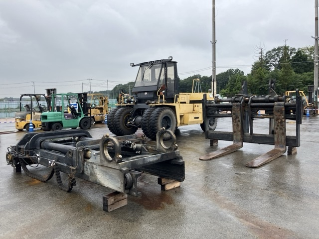 Forklift