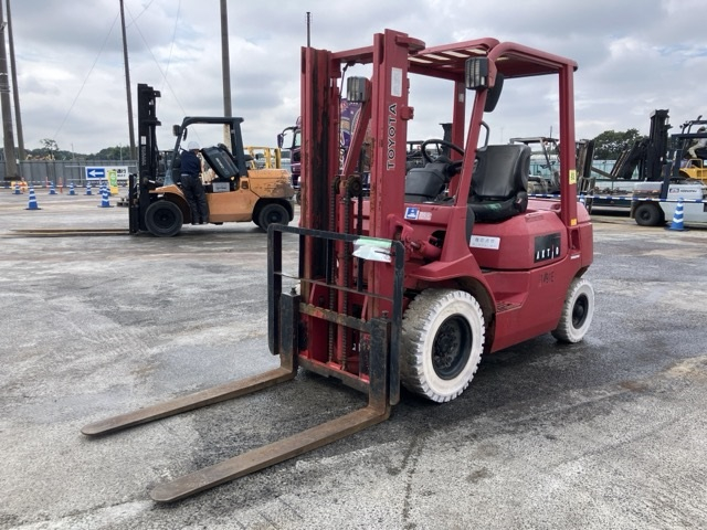 Forklift