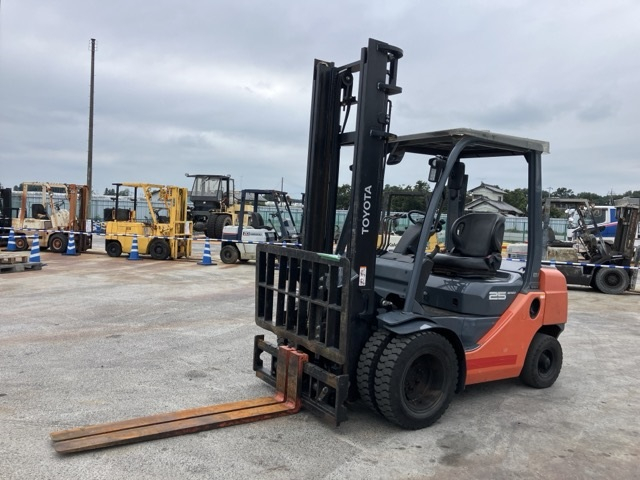 Forklift