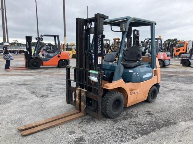 Forklift