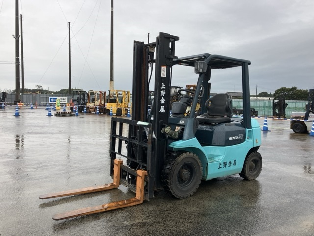 Forklift