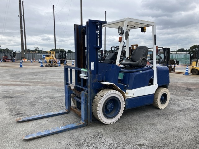 Forklift