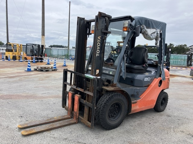 Forklift