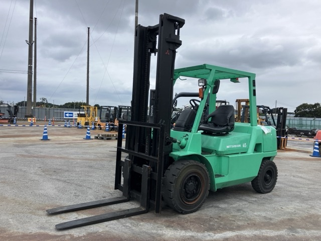 Forklift