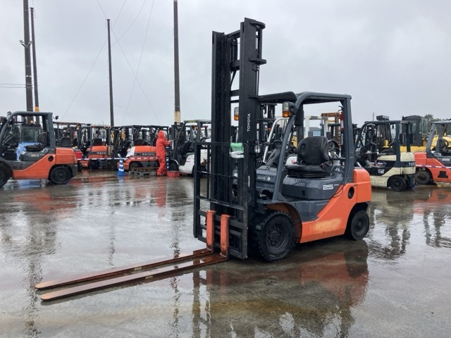 Forklift