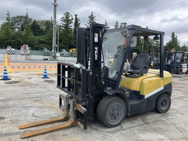 Forklift