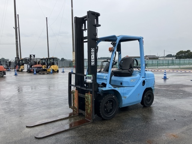 Forklift