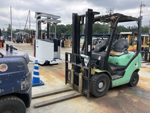 Forklift