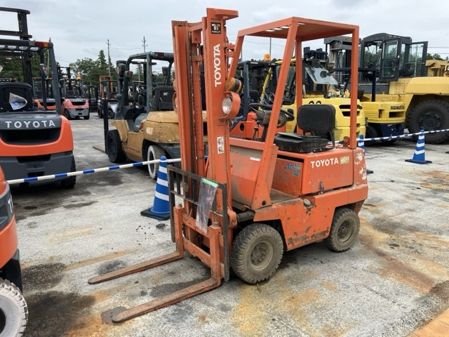 Forklift