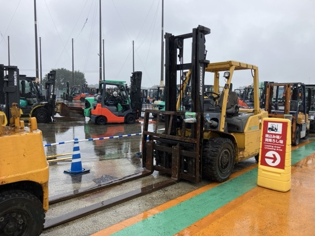 Forklift