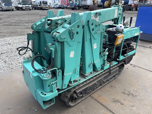 MINI CRAWLER CRANE
