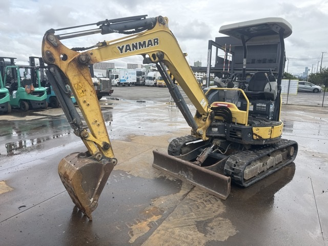 MINI EXCAVATOR