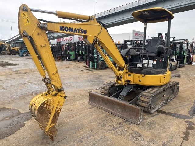 MINI EXCAVATOR
