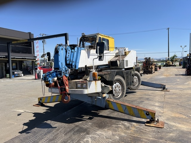 Rough Terrain Crane