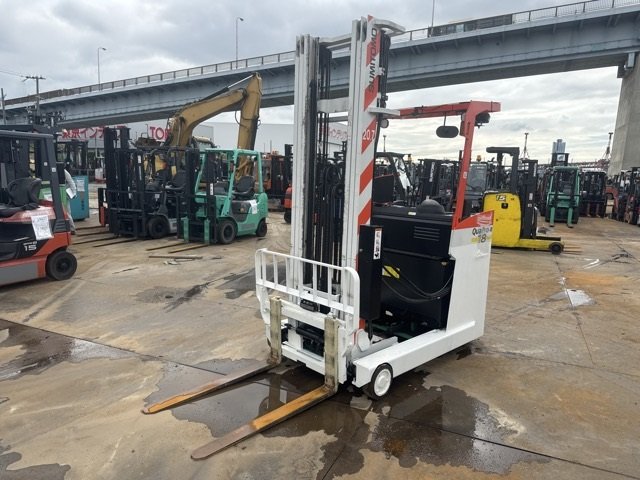 Reach Forklift