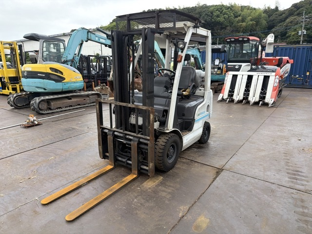 Forklift