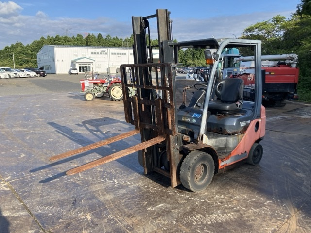 Forklift