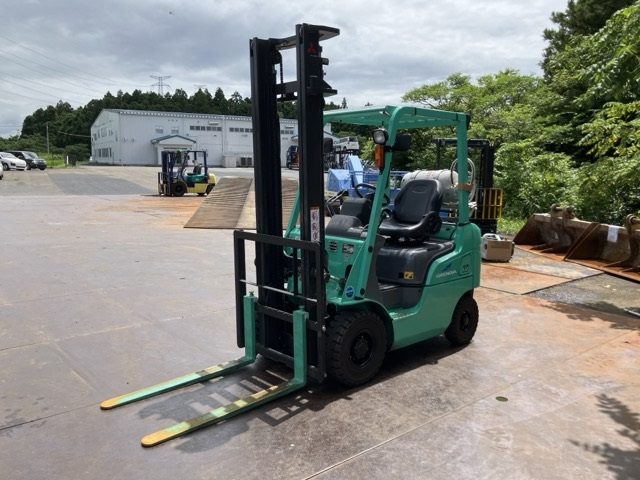 Forklift