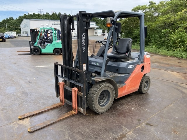 Forklift