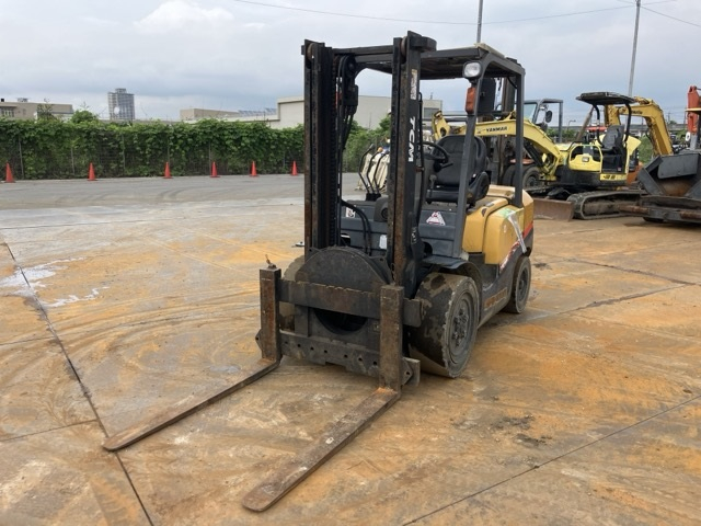 Forklift