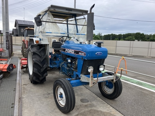 Tractor