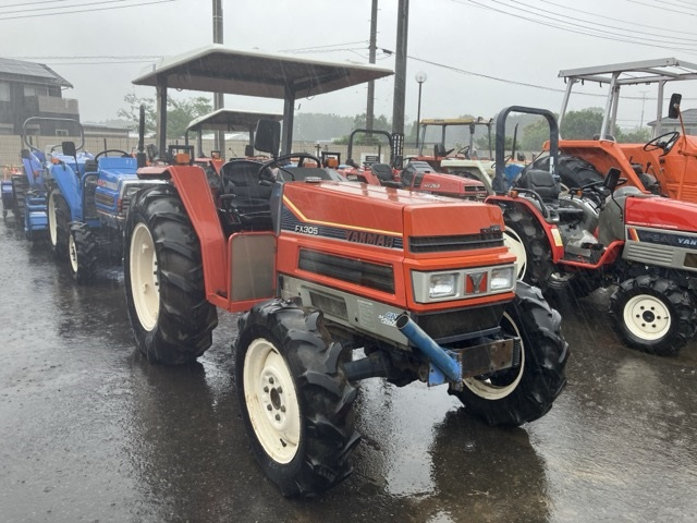 Tractor