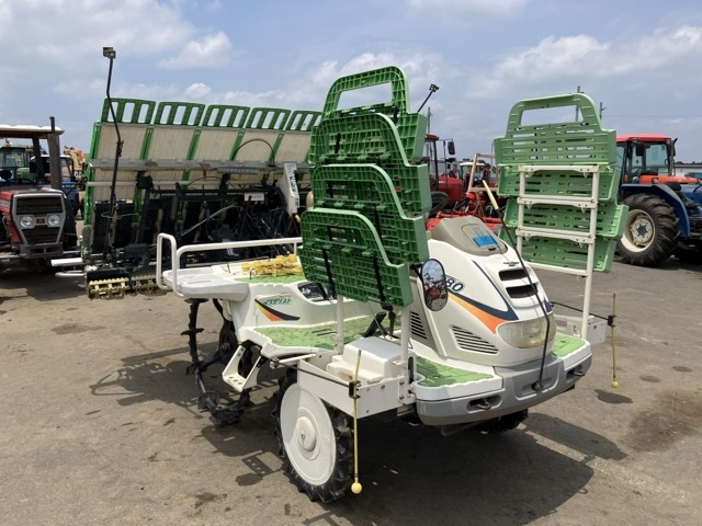 RICE TRANSPLANTER