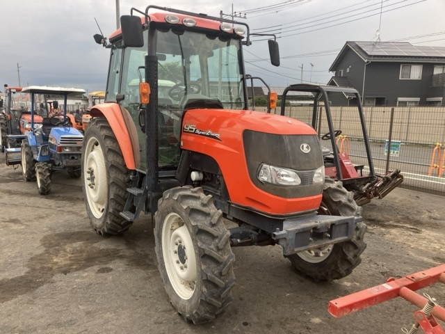 Tractor