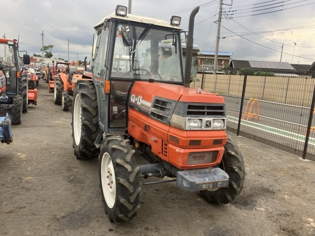 Tractor