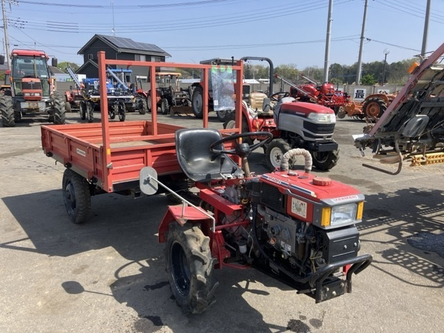 AGRICULTURAL CARRIER