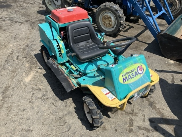 MOWING MACHINE