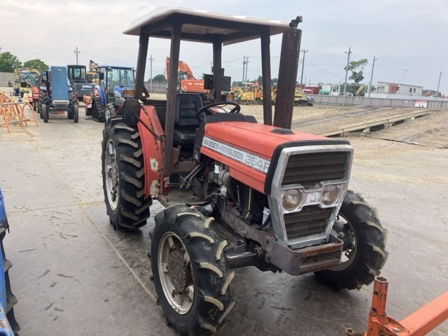Tractor
