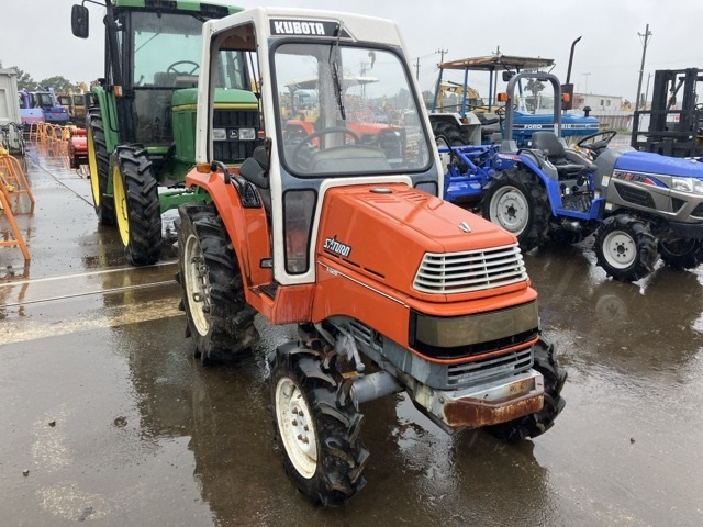 Tractor