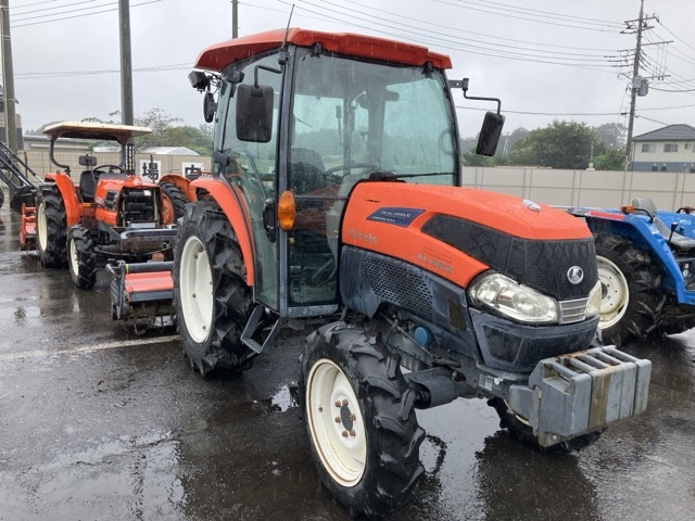 Tractor