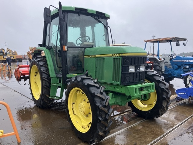 Tractor